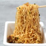 まるか食品 ペヤング一贅沢やきそば 本物の松茸