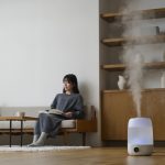 【超音波&加熱式のいいとこどり】さらっふわなミストでお部屋を整えるシロカ「加熱超音波式加湿器」が快適すぎた