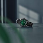【世界限定250本】シチズン「エコ・ドライブ ワン」の新作スモセコが秀逸!世界最薄ムーブメントを積んだ緑の限定作