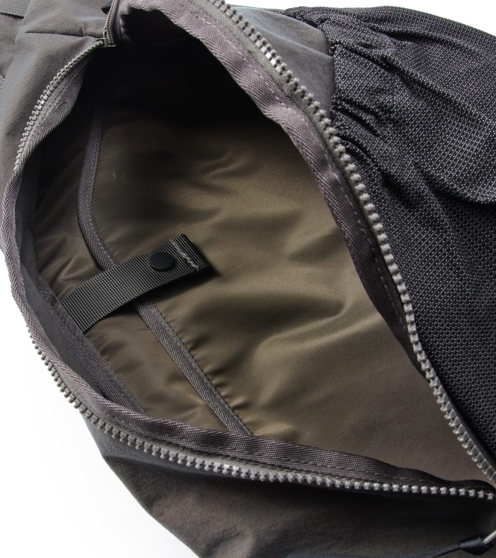 F/CE. × SEALSON「SR4 GRAB BAG」￥38,500