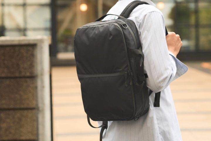 【無印良品の本気が凄まじい】特許技術の3WAYビジネスバッグから1,990円の高コスパトートまで!いま買いたい最新バッグ3選を徹底解説