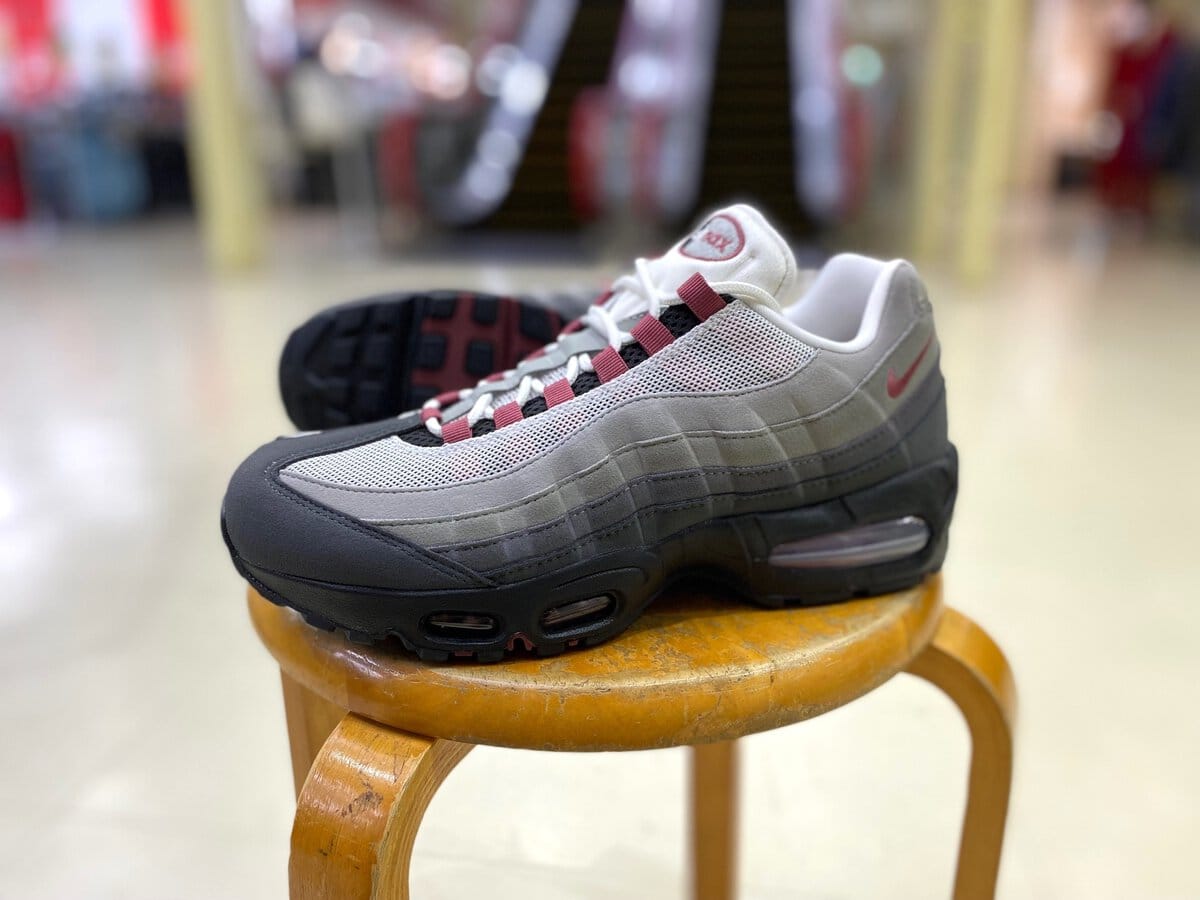 NIKE (WMNS) AIR MAX 95 BIG BUBBLE