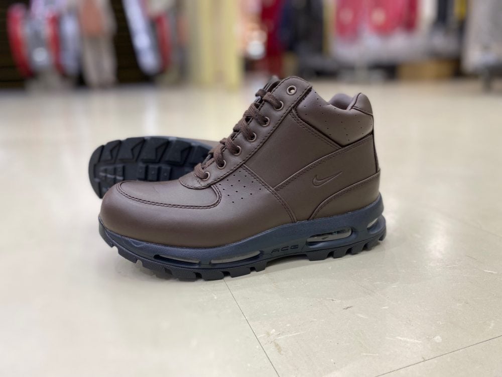NIKE AIR MAX GOADOME