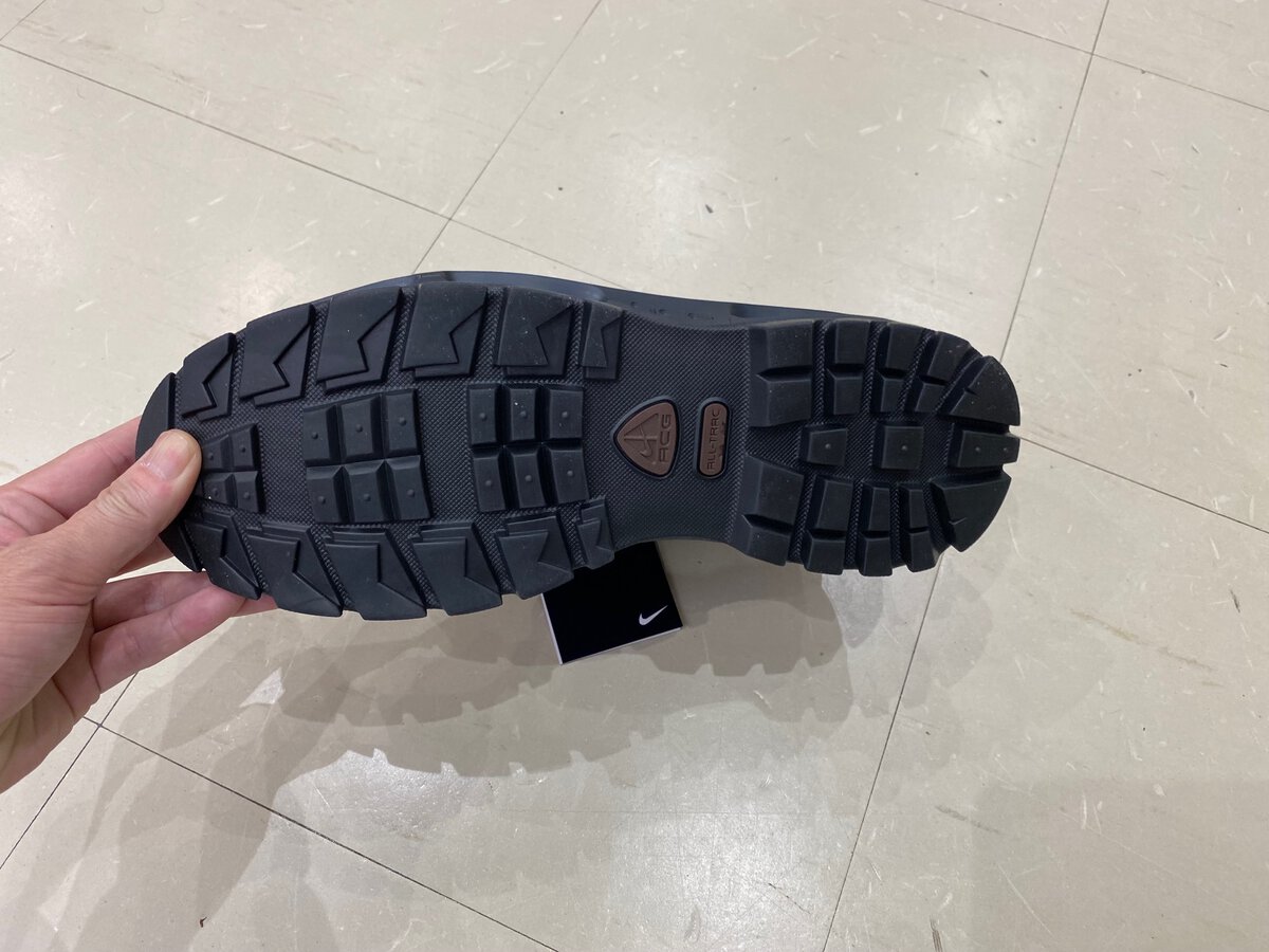 NIKE AIR MAX GOADOME