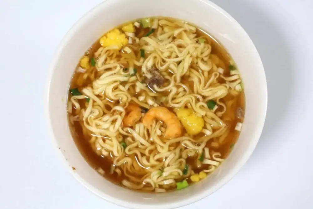 第1位 【ダイソー限定？】ネット検索結果ゼロ！日清の「謎カップ麺」