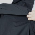 背中ベンチレーション付き