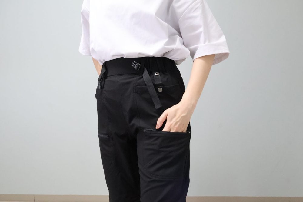 絶妙な位置のポケット