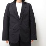 パッと見はゆったりはしているものの、そこまで違和感はない