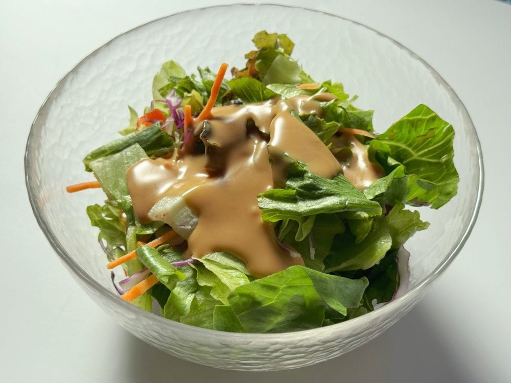 温野菜や蒸し鶏、フライのソースとしてもつかえる万能ソース
