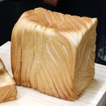 「手織り発酵バタークロワッサン食パン」