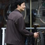タウンユースとしても違和感なく着れる