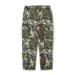 GRIP SWANY × TAION「カーゴダウンパンツ」ブラックカモ¥26,000、ブラック・ダークオリーブ¥23,000
