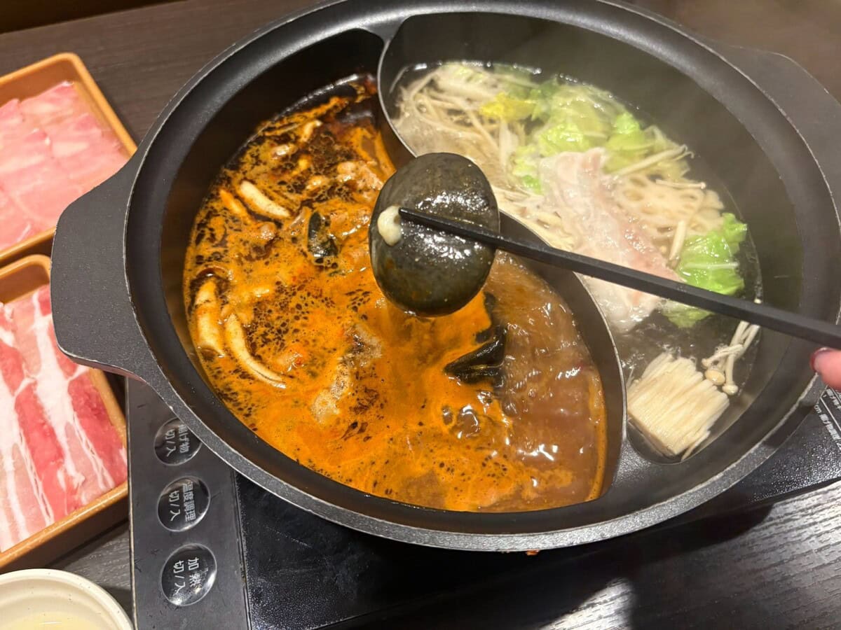 ゴジラ風 漆黒のチーズ団子
