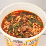 日清食品 カップヌードル シビ辛スタミナ ビッグ／大豆たん白入り豚ミンチ・にら・玉ねぎといった具材もスープとの一体感が高く、脂っこさを感じさせないバランスの良さはさすがはカップ麺の王者・カップヌードル