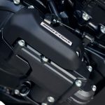 「CB750ホーネット」の最新モデルには、ホンダ先進の「Honda E-Clutch」システムも採用されている。