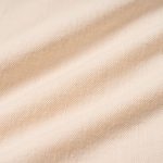 着用を繰り返すことで生まれる、ゴワつきのないふんわりと柔らかな着心地のよさは古着ならでは
