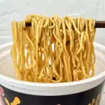 第2位 【マニア絶賛】近大まぜそばなど！汁なしカップ麺ベスト3