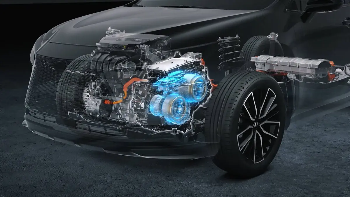 第2位 【純ガソリン車を廃止】新型レクサスNXがEV走行140kmのPHEVへ進化！プロが“フルモデルチェンジ級の改良”を解説