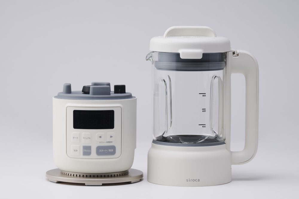 傷や匂い移りに強い分離式のガラス製ポットには、新たにポット底部用のシリコンカバーが付属