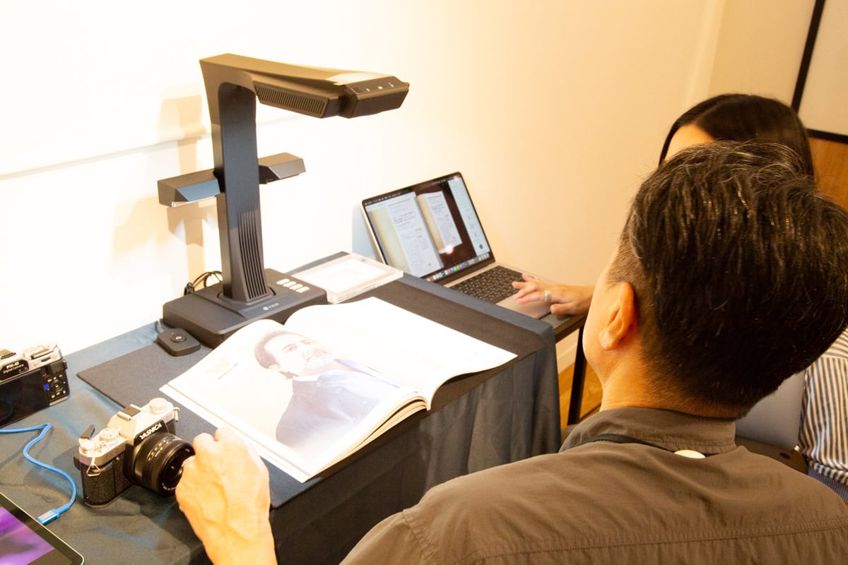 物欲ブッ刺さりガジェット】1ページ1秒でスキャン!? 湾曲補正も凄い