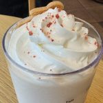 『ストロベリー & ジョイフルメドレー ティー フラペチーノ』