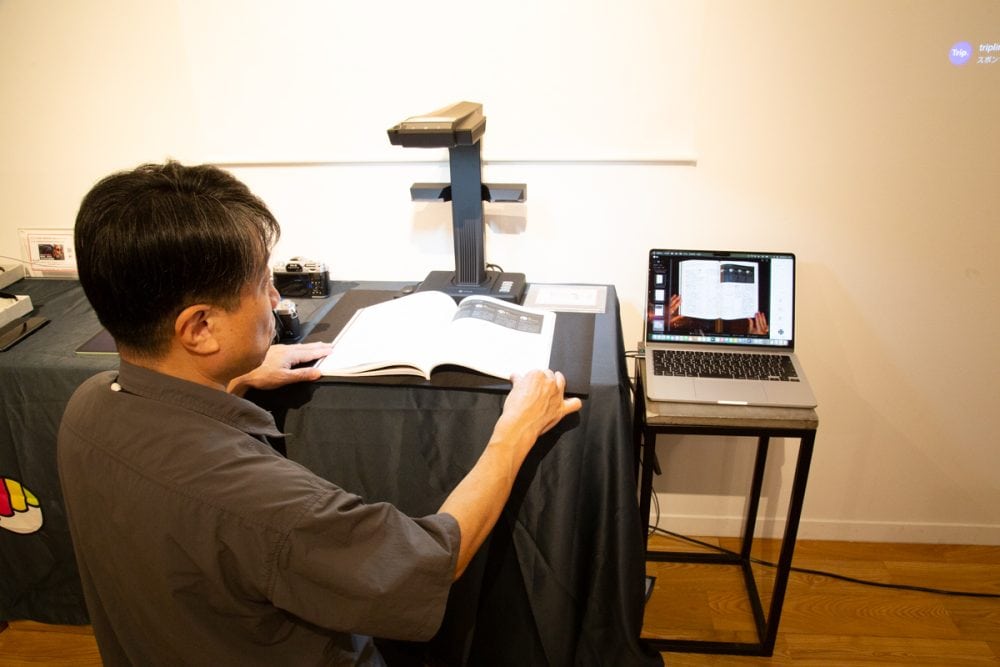 データ化してしまえば検索で見つけることができるし、クラウドに格納すれば、どこにいてもそのデータ内容を確認できるから一石二鳥にも三鳥にもなるのです