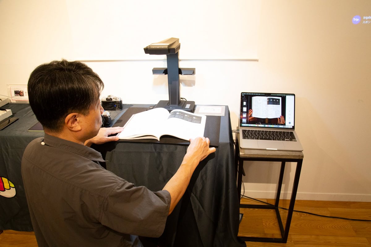 データ化してしまえば検索で見つけることができるし、クラウドに格納すれば、どこにいてもそのデータ内容を確認できるから一石二鳥にも三鳥にもなるのです