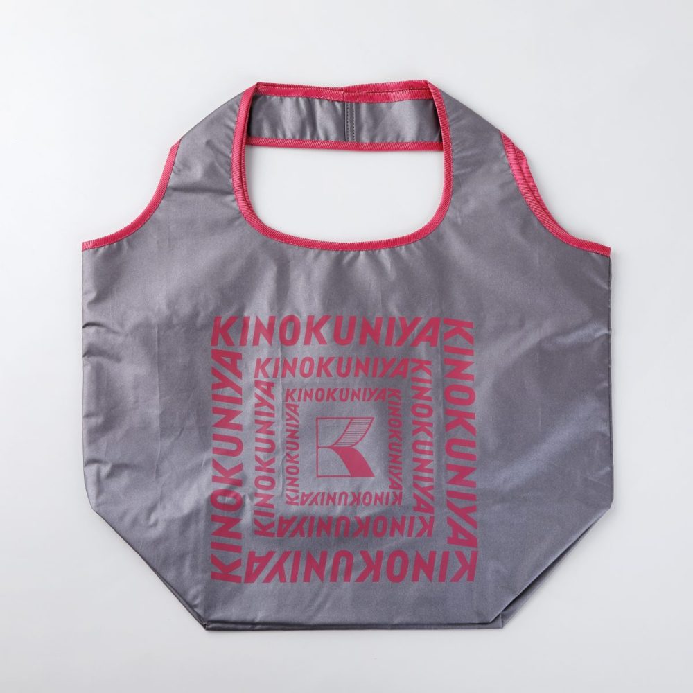 メタリックシルバー