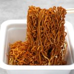 明星食品 明星 一平ちゃん夜店の焼そば 30種のスパイス香るソース味