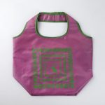 シャイニーピンク