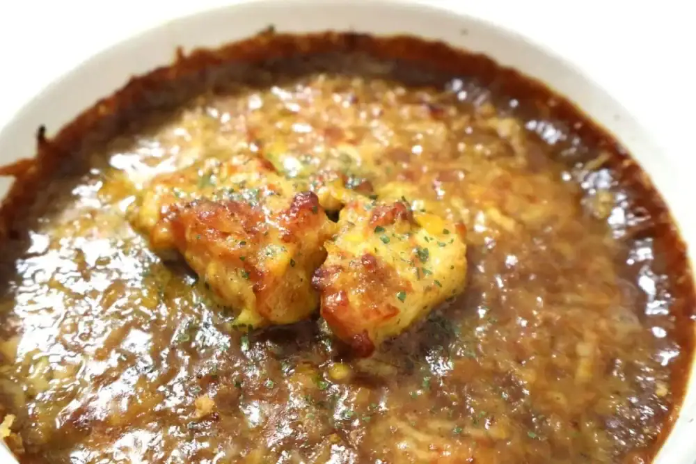 第1位　【売り切れ続出】あの人気ロケ弁がローソンに降臨！再現度は？「オーベルジーヌ」監修カレー3商品をガチ実食