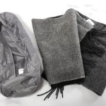 この筒状のフォルムにちょうどいいものが入るのではと考えた末にたどりついたのがマフラー