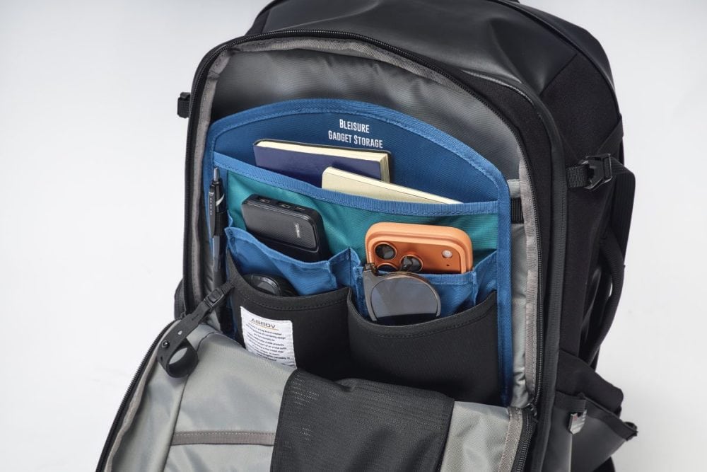 ガジェットはスマートに収納