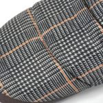 素材は適度に中綿が入っており、足を少し入れているだけでポカポカ