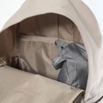 特に縦に収納できるので、リュックなど縦型のバッグと相性がよいですね