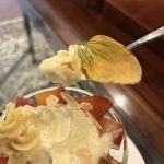 ディルと一緒にいただくと、ほっこりとした味わいの中に爽やかなアクセントが加わって、新発見な美味しさ