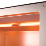 0.2秒で1,300℃に発熱