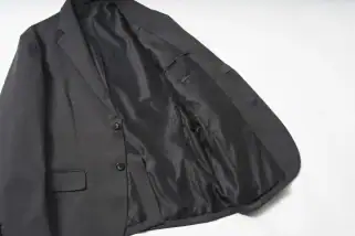 ワークマンの「上下で6,800円は驚愕」帝人の機能素材スーツ、ユニクロの“ちょうどいい”万能ジャケット…ほか【ビジネスグッズの人気記事ランキングベスト3】(2025年12月版)