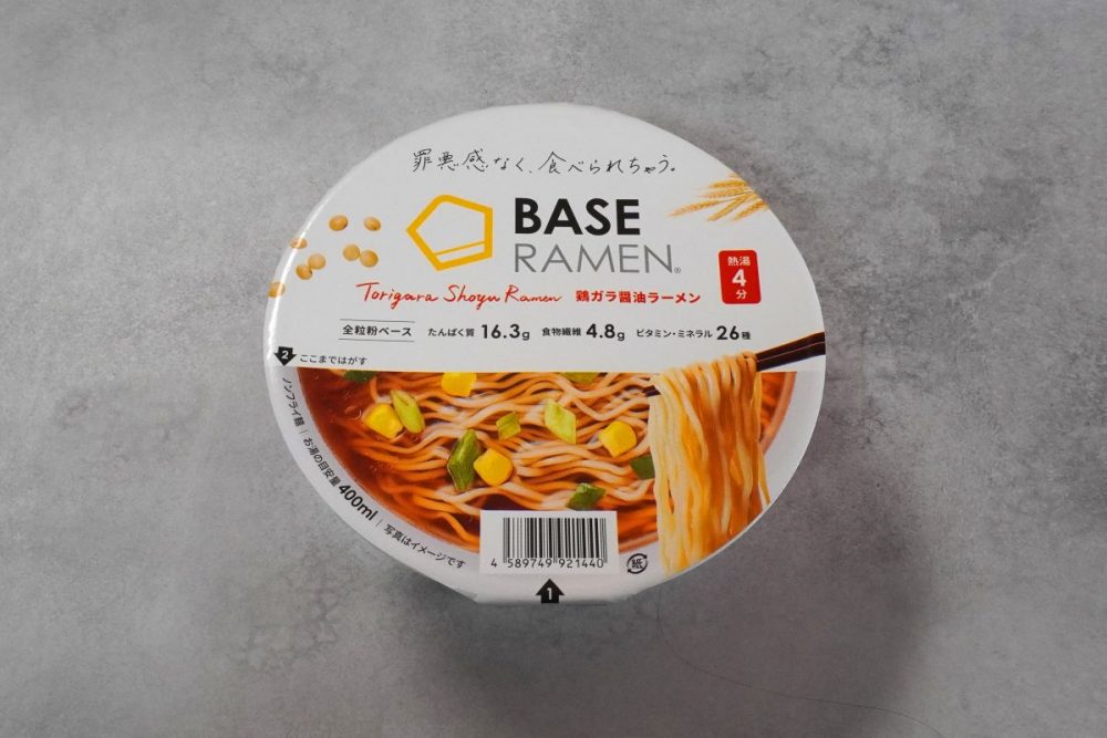 BASE RAMEN 鶏ガラ醤油ラーメン