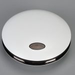 「ムッシュ庫ンパクト」はマグネット式なので冷蔵庫内の壁や天井に簡易貼り付けすることができちゃうのです