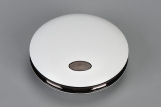 【そのニオイ、まだ我慢してる？】手のひらサイズで下駄箱も冷蔵庫も無臭に!? フィルター不要の“置くだけ脱臭機”の実力が凄まじかった