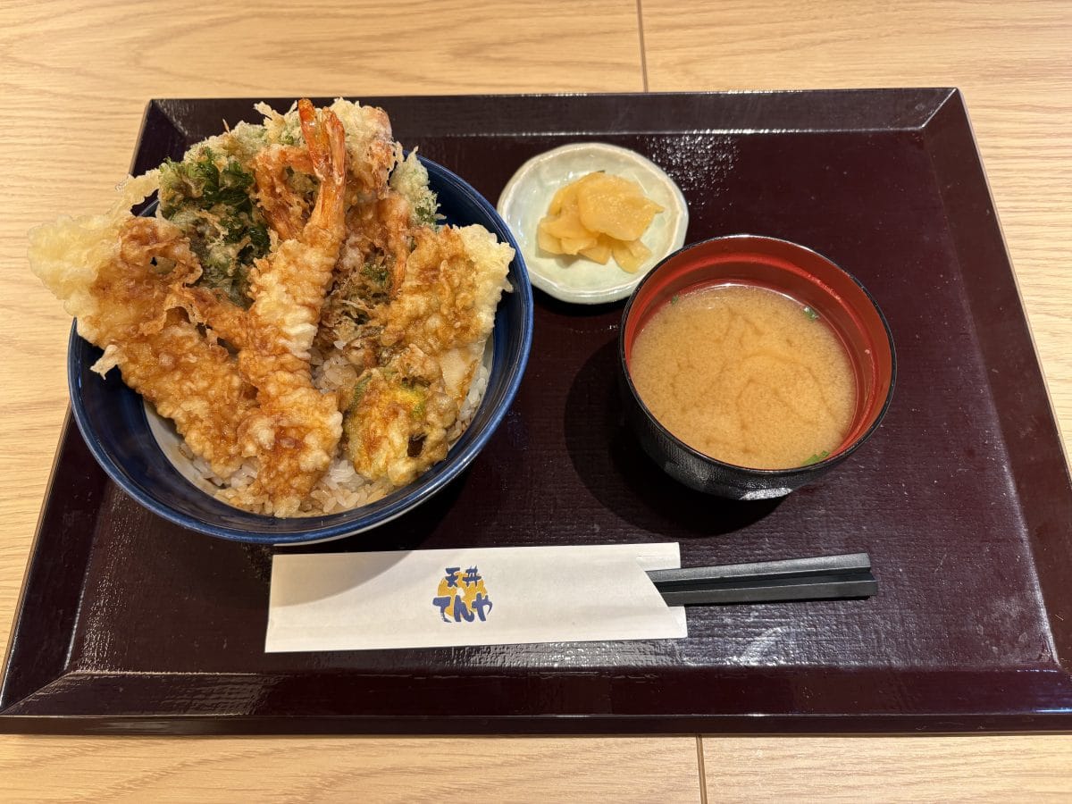 てんや 早春海老天丼(みそ汁付)