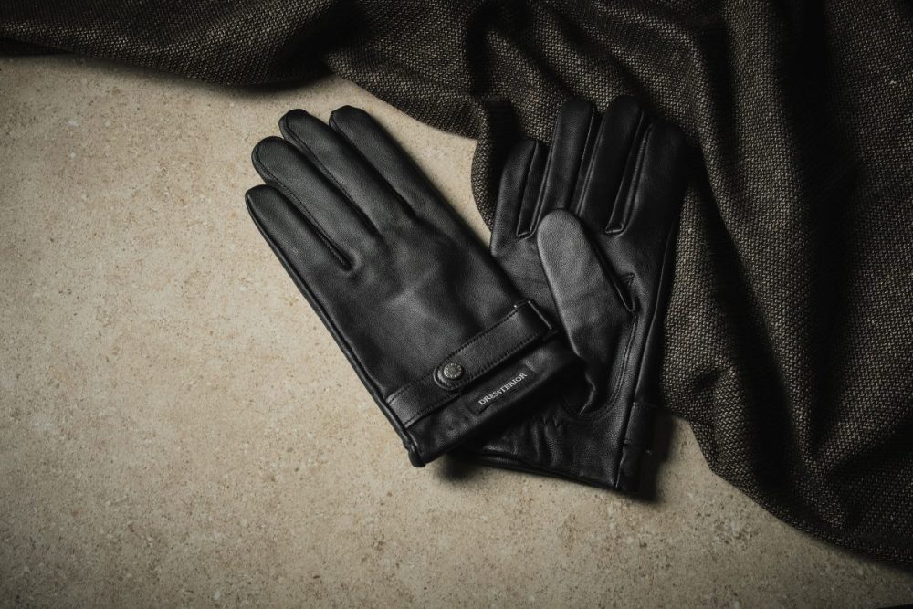 ドレステリア　羊革スマートグローブ