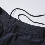 ベルトなしでもフィット！