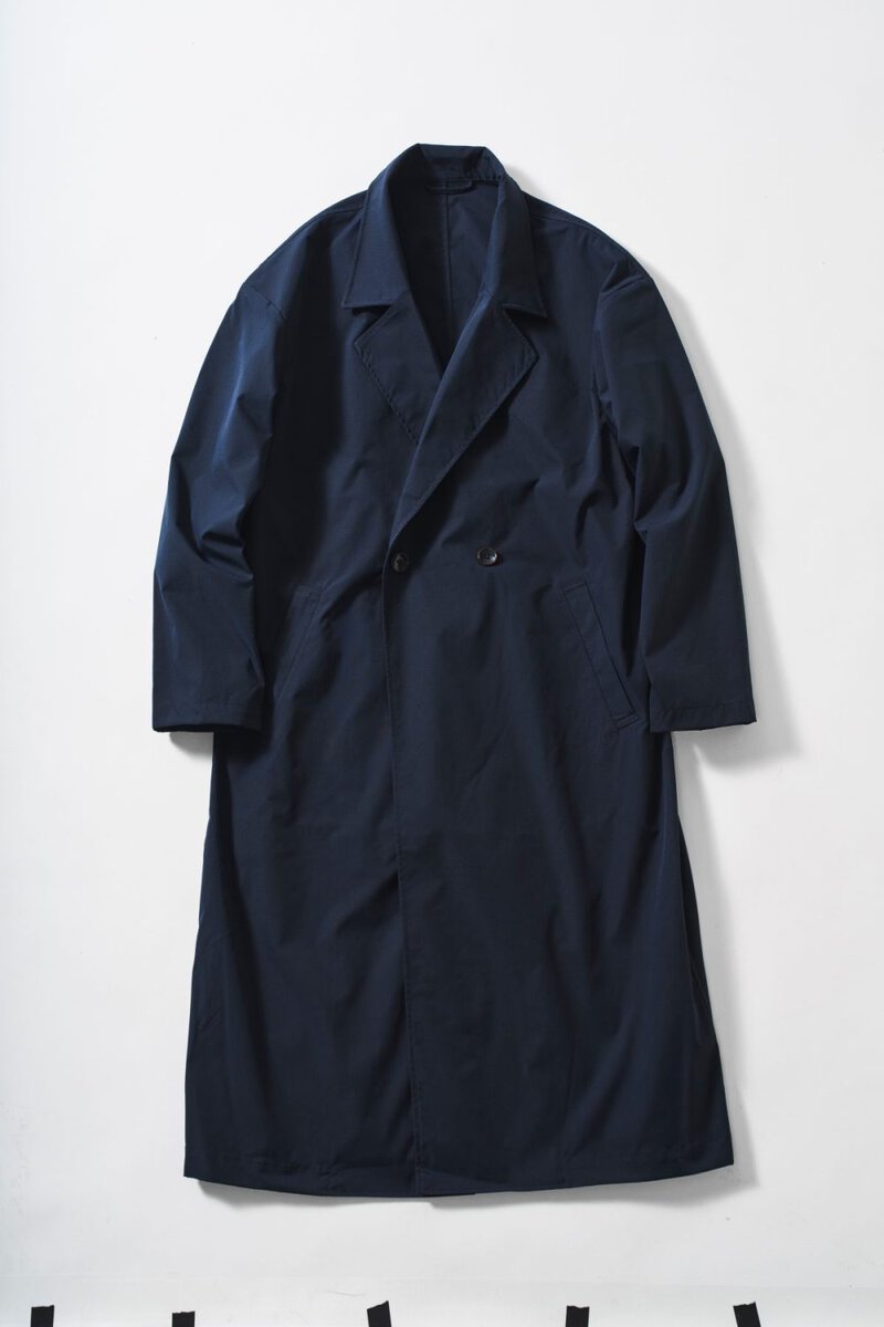 ワークマン　汚れが落ちやすいダブルボタンコート