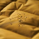 小雨程度の水をはじく