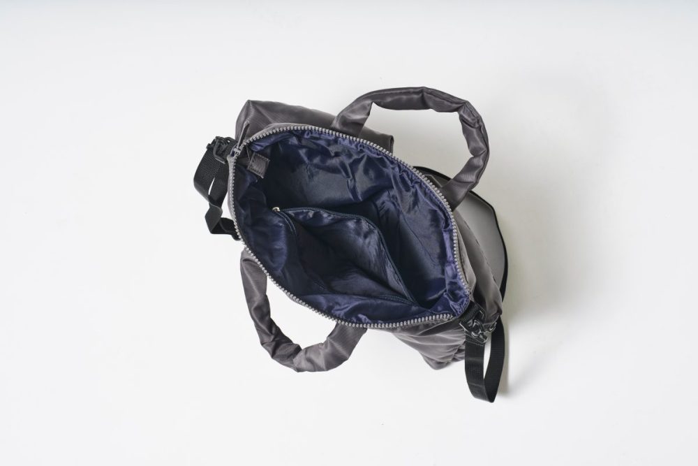 出し入れ至便な開口部