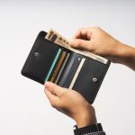 デザインと実用性を兼ね備えた傑作財布