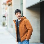 ワークマン　GIGA PUFF フュージョンダウンフーディ