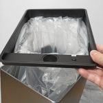 袋を自動で広げるゴミ箱「PITA BOX」30Lのは内ブタも外せます。